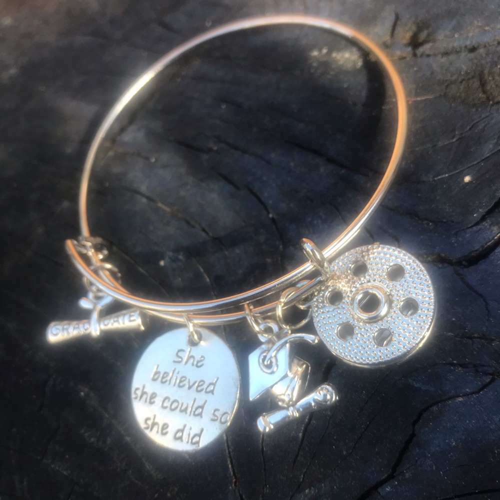Graduation bracelet - Picture 2 of 8